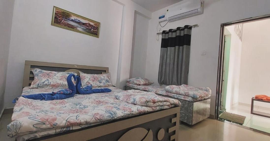 Jai Swaminarayan Delux Homestay Garudeshwar Εξωτερικό φωτογραφία