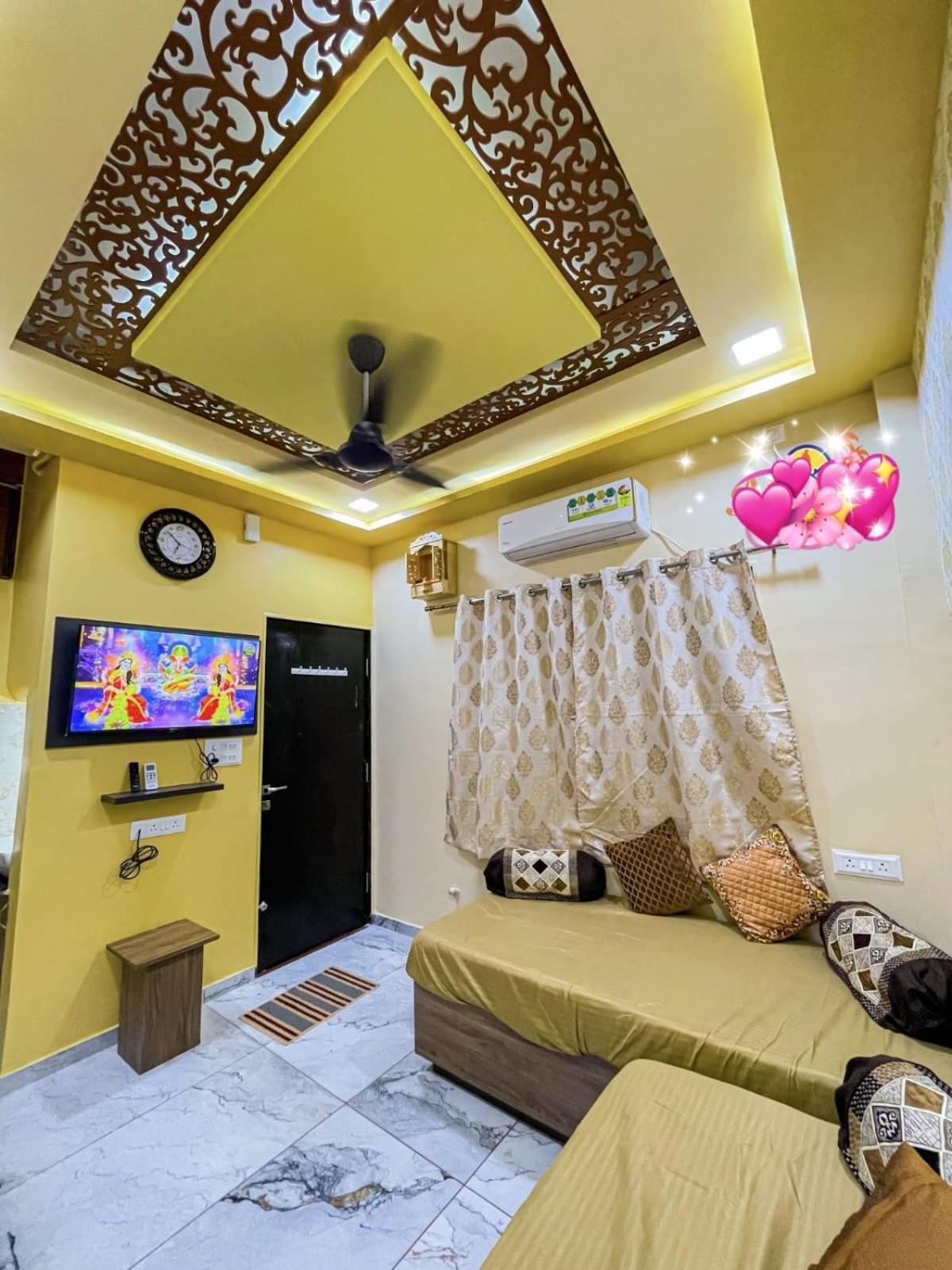 Jai Swaminarayan Delux Homestay Garudeshwar Εξωτερικό φωτογραφία