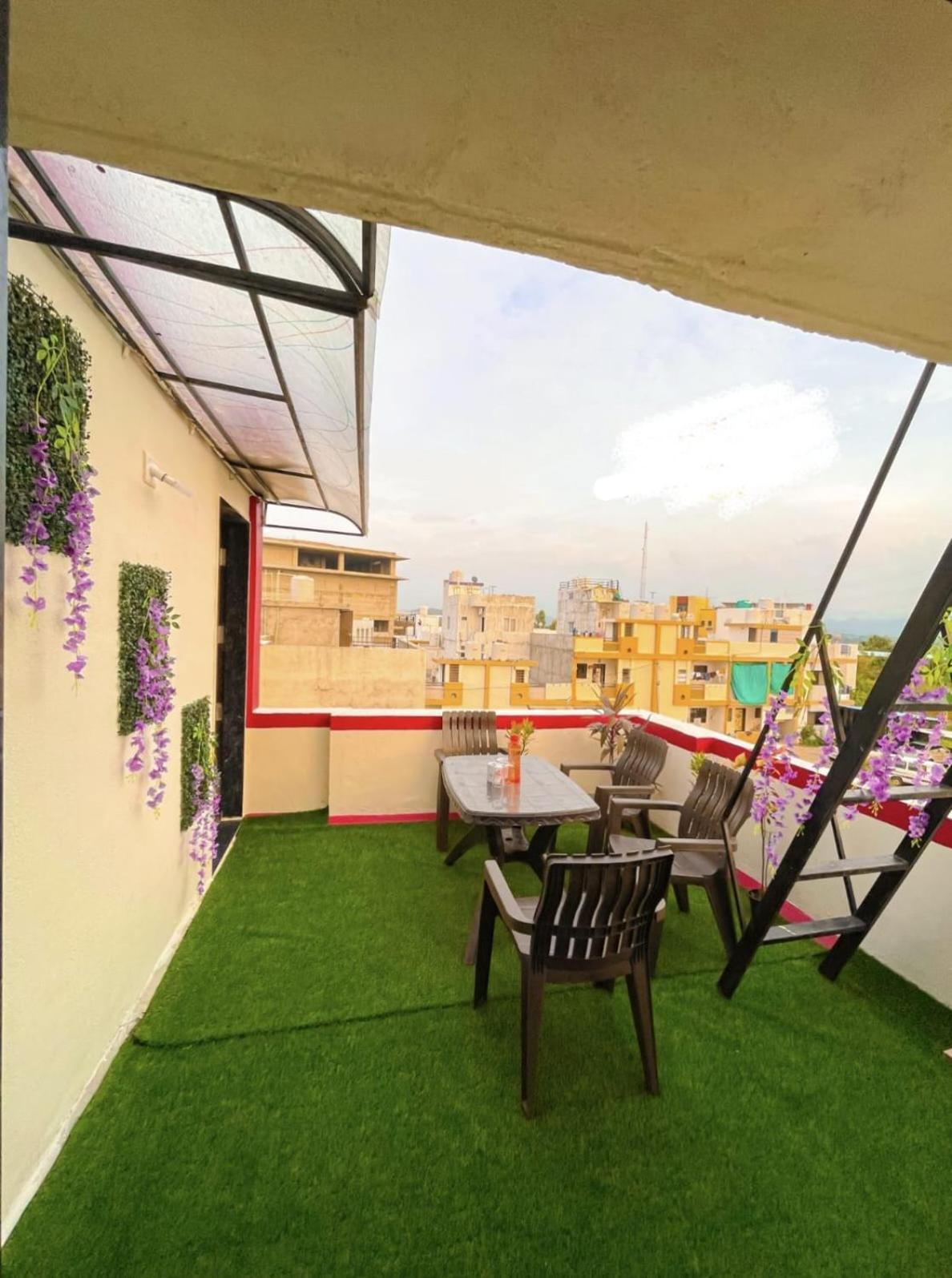 Jai Swaminarayan Delux Homestay Garudeshwar Εξωτερικό φωτογραφία