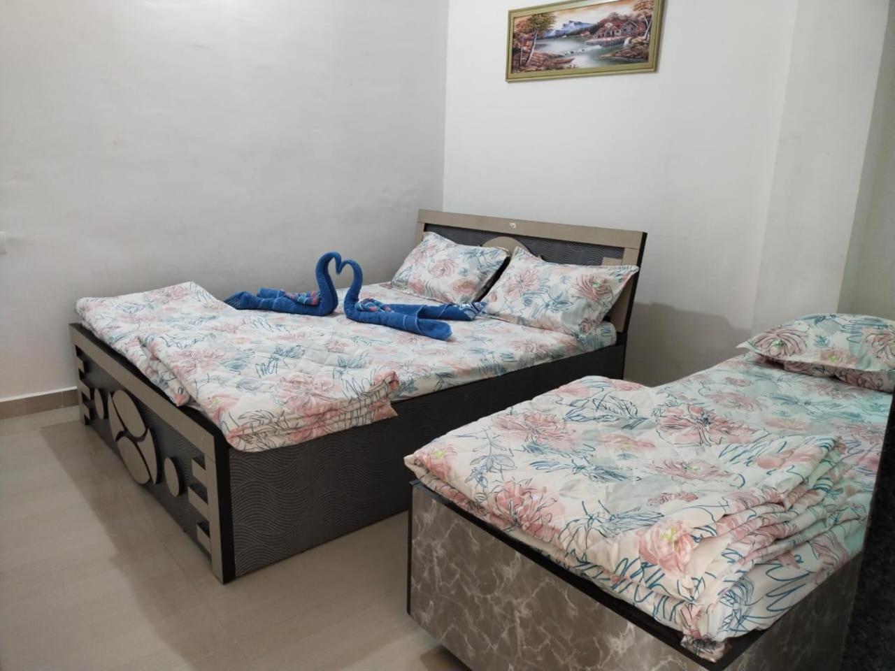 Jai Swaminarayan Delux Homestay Garudeshwar Εξωτερικό φωτογραφία