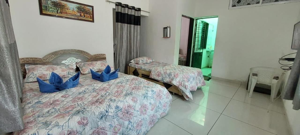 Jai Swaminarayan Delux Homestay Garudeshwar Εξωτερικό φωτογραφία